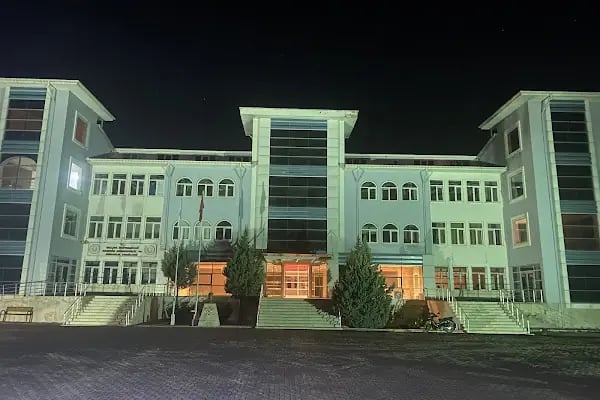 Akşehir Mühendislik ve Mimarlık Fakültesi - Resim 1
