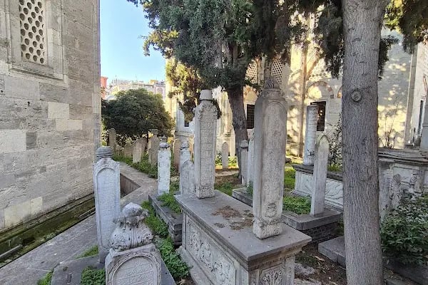 Kılıç Ali Paşa Türbesi - Resim 2