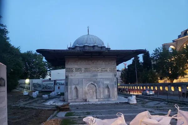 Kılıç Ali Paşa Türbesi - Resim 7