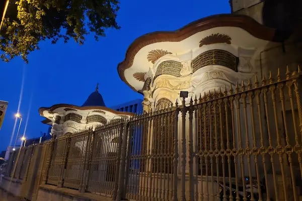 Kılıç Ali Paşa Türbesi - Resim 11