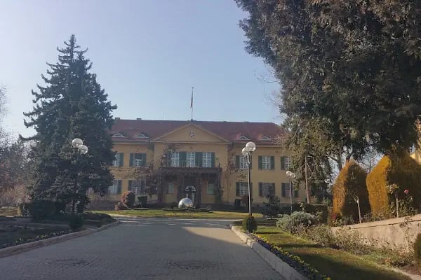 Almanya Federal Cumhuriyeti Büyükelçiliği - Resim 1