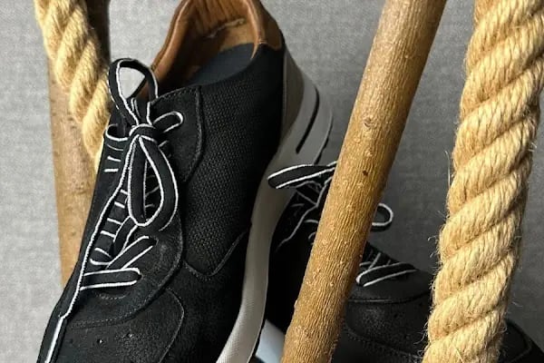 Em &amp; Ce Shoes - Resim 4