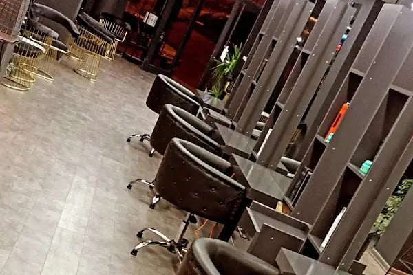 Humay Bayan Kuaförü | Güzellik Salonu | Mamak Lazer Epilasyon | Gelin Saçı Ve Tesettür Merkezi - Resim 7