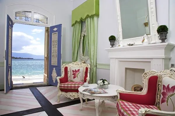 Lola 38 Hotel - Resim 8