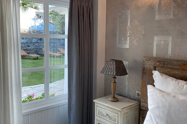 Lola 38 Hotel - Resim 6