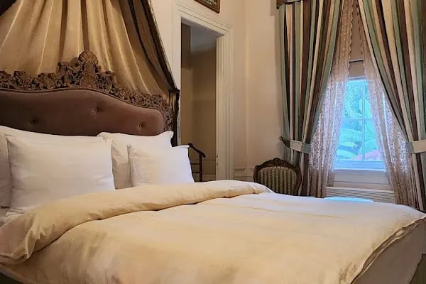 Lola 38 Hotel - Resim 18