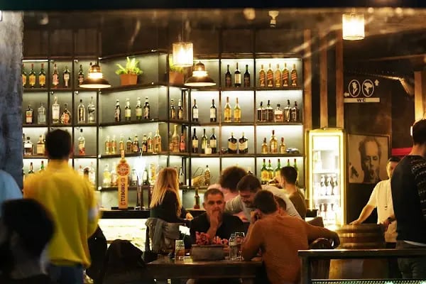 ROM PUB - Resim 18