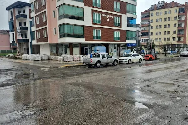 ÇELİK MARKET &amp; ŞARKÜTERİ - Resim 4