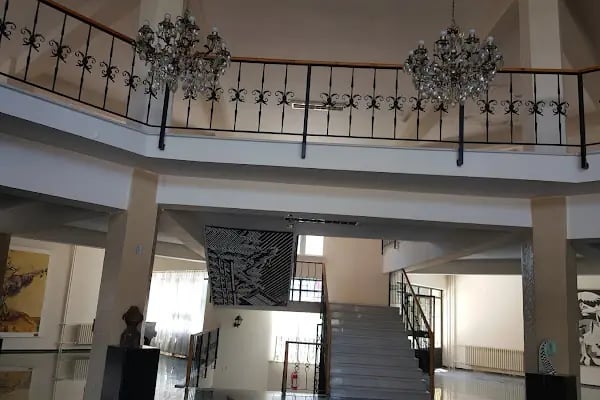 Işılay Saygın Güzel Sanatlar Lisesi - Resim 14