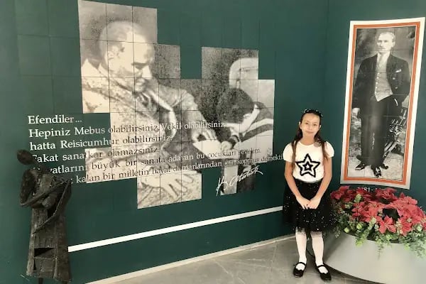 Işılay Saygın Güzel Sanatlar Lisesi - Resim 10