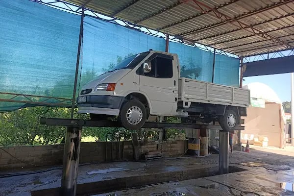 Uzunlar Oto Yikama Yaglama detayli temizlik yag degisim - Resim 3
