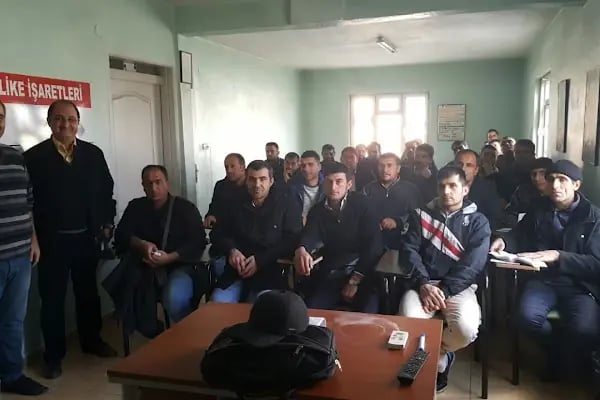 Gaziantep Aytop SRC ve Sürücü Kursu - Resim 14