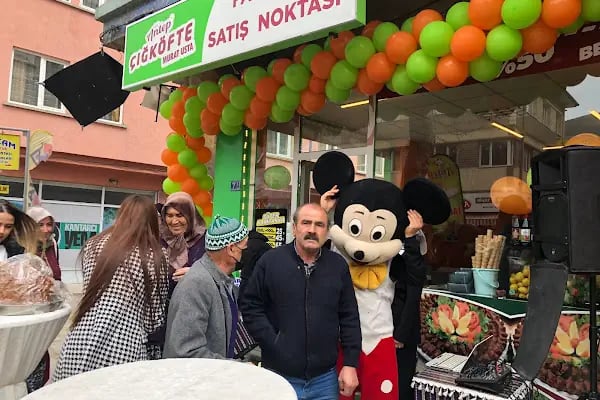 Tarihi Antep Çiğköfte Meydan Şube - Resim 6