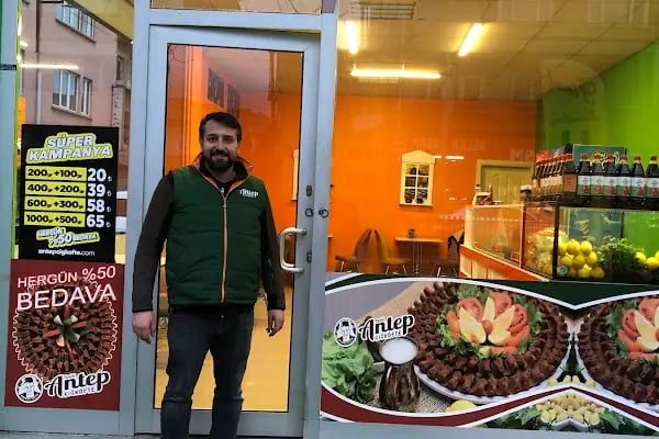 Tarihi Antep Çiğköfte Meydan Şube - Resim 3