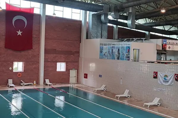 Hayal Park Yüzme Havuzu - Resim 1