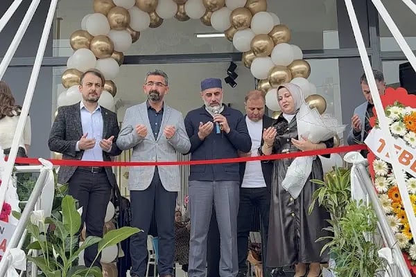 İnegöl Butik - Gülşen Bedel Boutique - İnegöl Kadın Giyim Mağazası - Resim 3