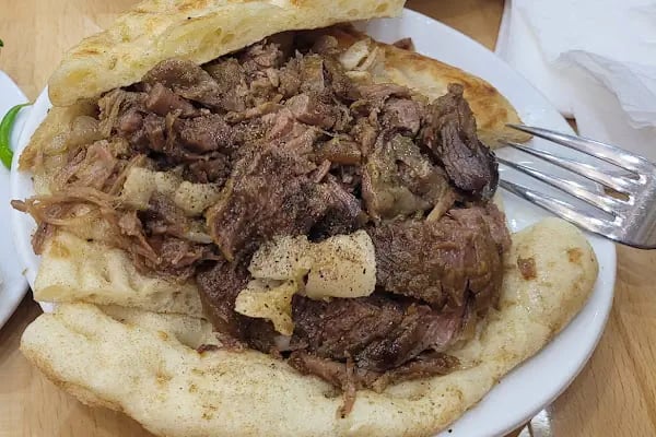 Lezzet Kebap Salonu - Resim 4