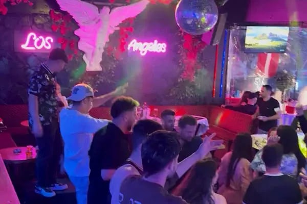 Los Angeles Bar - Resim 17