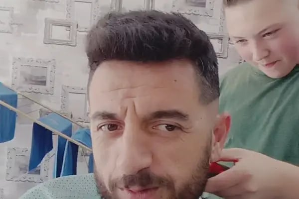 Samatlı Erkek Kuaförü - Resim 14