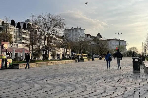 Atatürk Meydanı - Resim 9