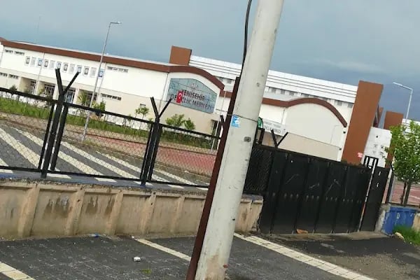 Yenişehir Gençlik Merkezi - Resim 16