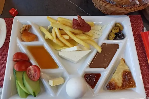 Kafe Karatay Çelebi - Resim 3