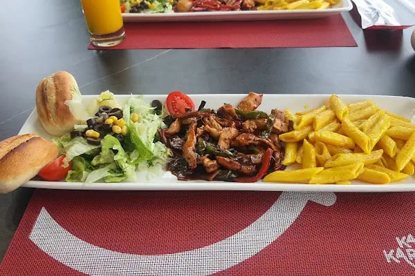 Kafe Karatay Çelebi - Resim 19