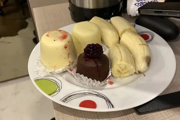Bi'fırın Kadikalesi Pastane - Resim 16