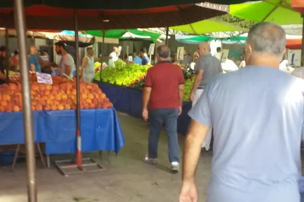 Evka 4 Kapalı Pazar Yeri - Resim 8