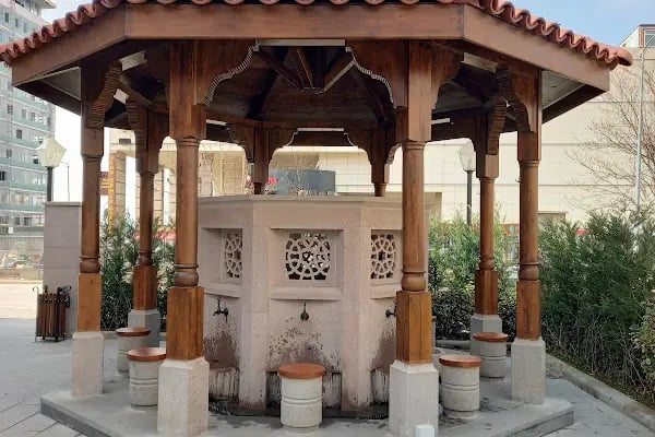 Zincirli Cami - Resim 4