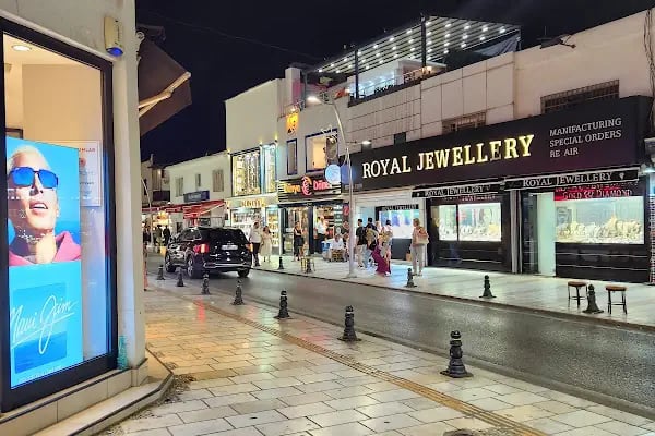 Royal Jewellery - Resim 2