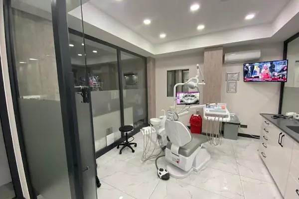 Mkm Klinik Mahmutbey - Resim 4