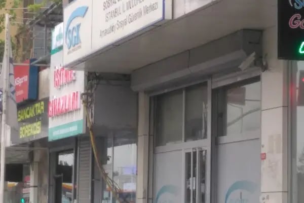 ARNAVUTKÖY SOSYAL GÜVENLİK MERKEZİ - Resim 3