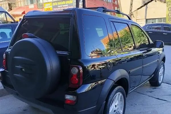 YAĞMUR GARAGE OTO YIKAMA KUAFÖR OTO LASTİK - Resim 2