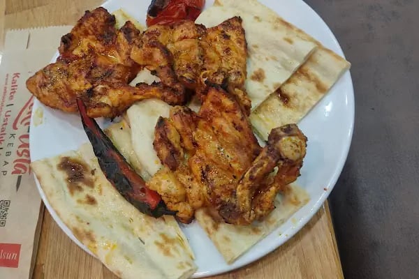 Zeki Usta Kebap Türkmenbaşı Şubesi - Resim 10