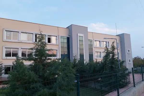 Yenişehir Belediyesi Bilim ve Sanat Merkezi - Resim 5