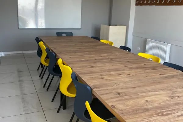 MED Dil Akademi Bayrampaşa Kurs Merkezi - Resim 5