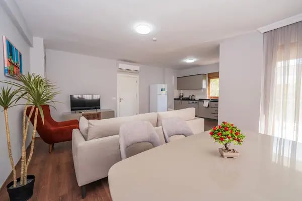 Lara Breeze Homes - Resim 5