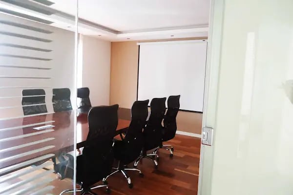 Ofis Çözümleri - Mersin Sahibinden Eşyalı Kiralık İşyeri ve Ofis - Resim 17