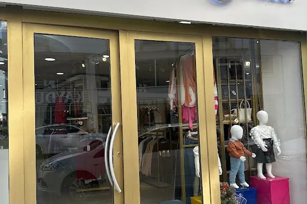 Royales Butik Saruhanlı - Resim 3