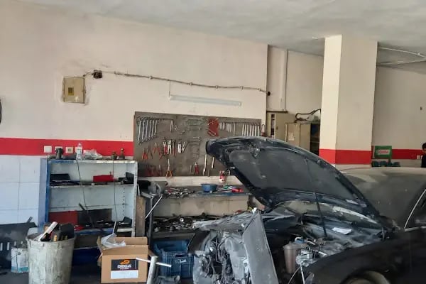 Akademi Otomotiv Hyundai &amp; Kia Özel Servis - Resim 4