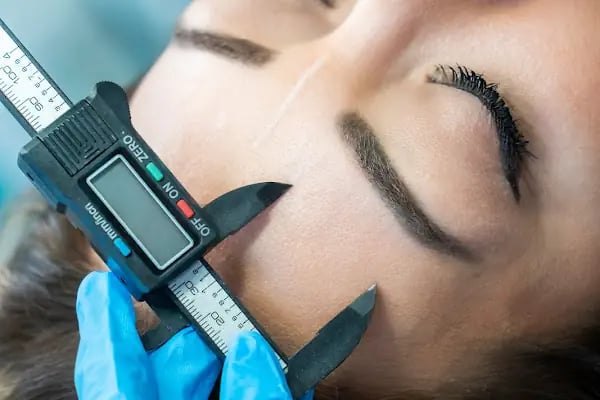 POINT . Coiffeur • Nail Art • Beauty - Resim 10