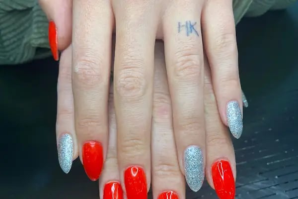POINT . Coiffeur • Nail Art • Beauty - Resim 19
