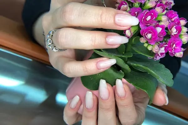 POINT . Coiffeur • Nail Art • Beauty - Resim 17