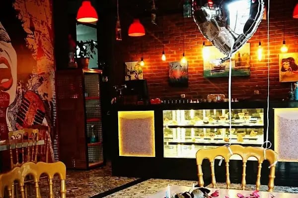 Nina Cafe Restaurant - Resim 2