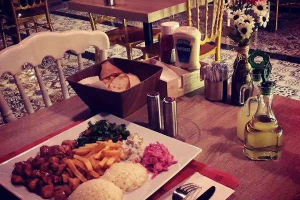 Nina Cafe Restaurant - Resim 10