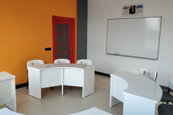 English Studio Almanca-İngilizce Yabancı Dil Kursları Ve IELTS-TOELF-YDS YÖKDİL Sınav Hazırlığı - Resim 11