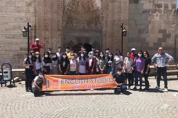 English Studio Almanca-İngilizce Yabancı Dil Kursları Ve IELTS-TOELF-YDS YÖKDİL Sınav Hazırlığı - Resim 20