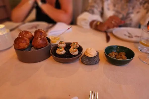 Seasons Restaurant by Mutlu Şevket Yılmaz - Resim 11