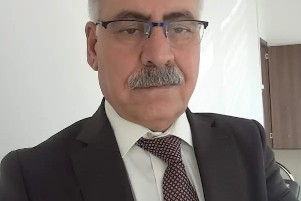 Büyükşehir Belediyesi Ek Hizmet Binası - Resim 7